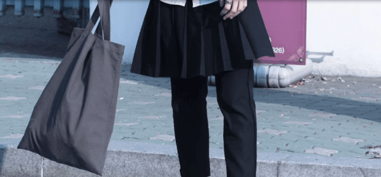 sae ♡ tae — bts in skirts