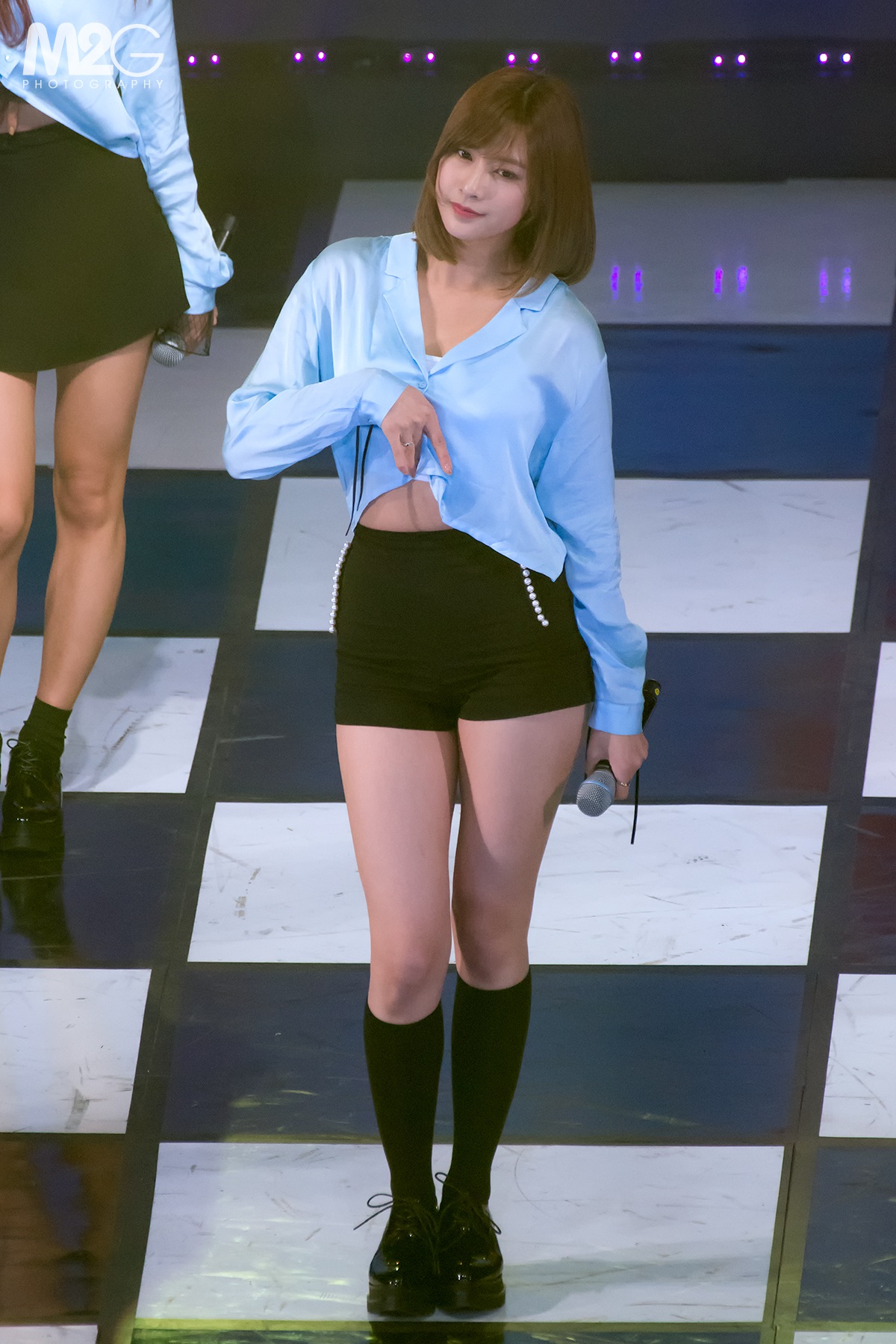 TOP 10 Sexiest Outfits of Apink Hayoung - Koreaboo