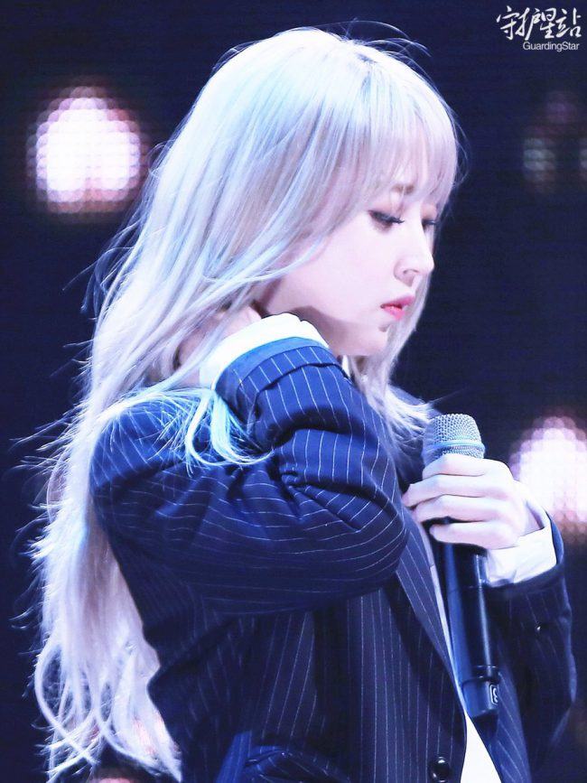 These Photos of Moonbyul's Silver Hair Will Take Your 