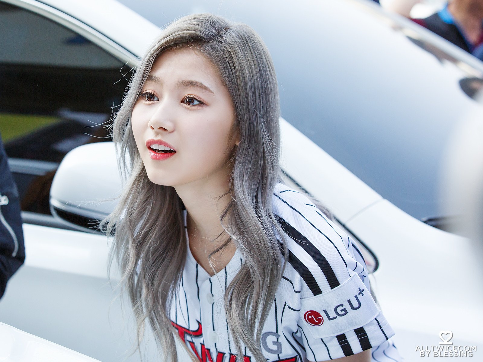 10 Times Sana Changed Her Hair Color Since Debut Koreaboo
