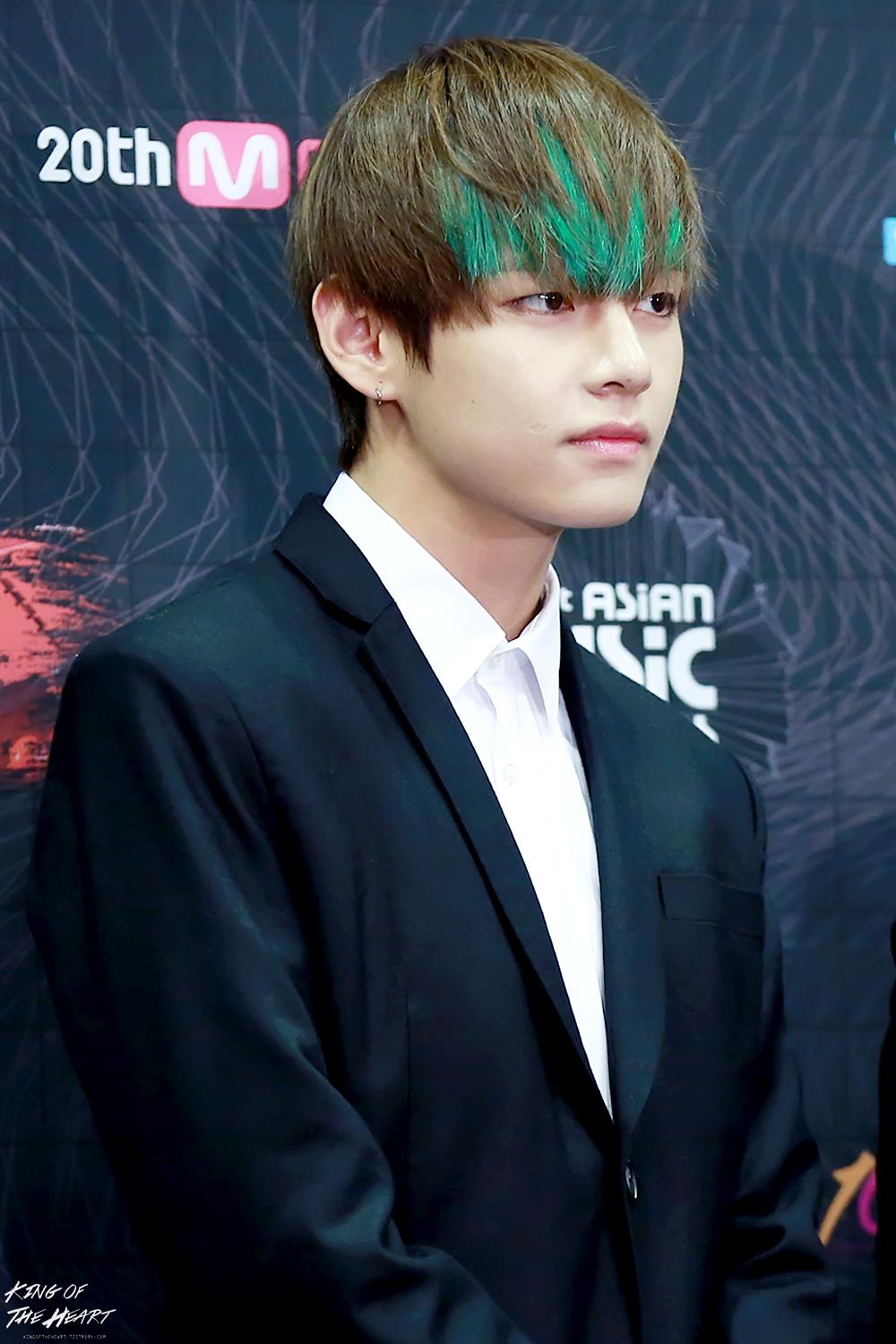 7 of BTS V's Most Outrageous Hair Colors - Koreaboo