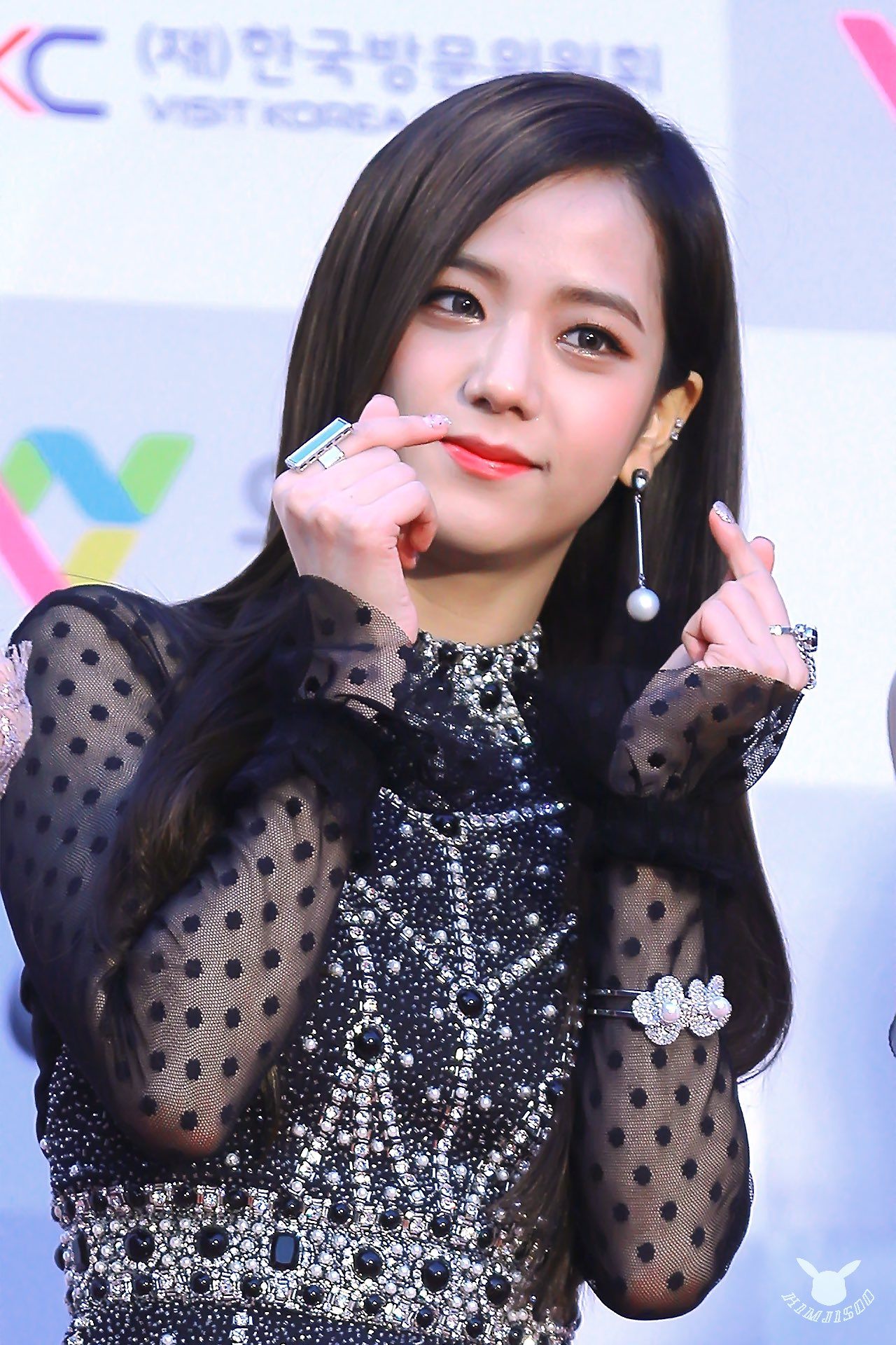 BLACKPINK Jisoo  Shows Off Her Top Tier Visual In This Red 