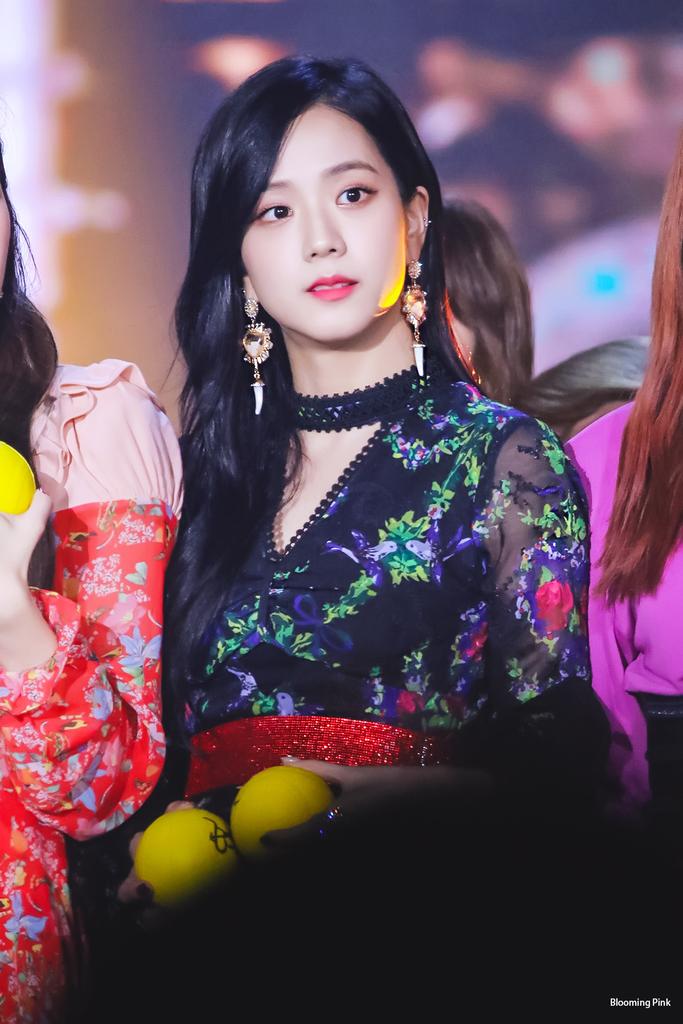 Fans Claim BLACKPINK Jisoo Resembles These 7 Different Celebrities ...