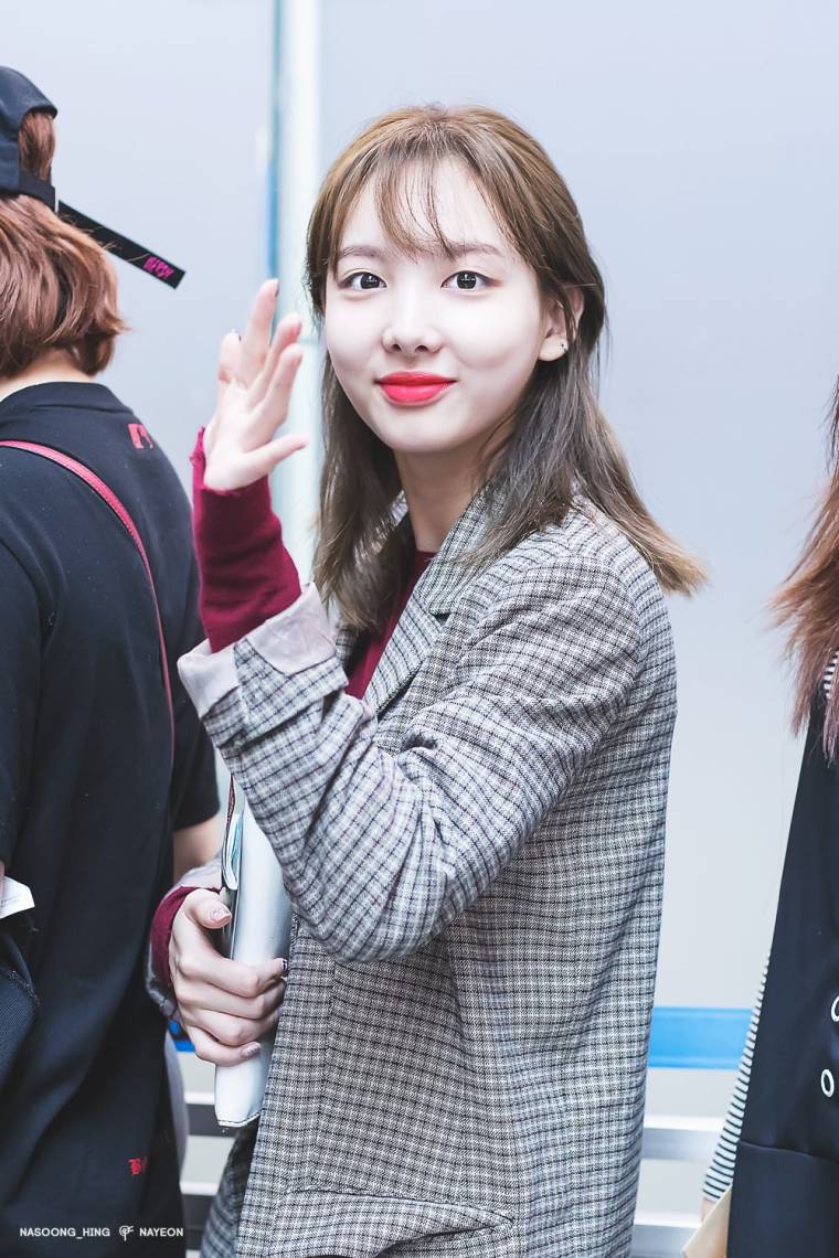 Nayeon's New Hairstyle Is Completely Different And Fans 